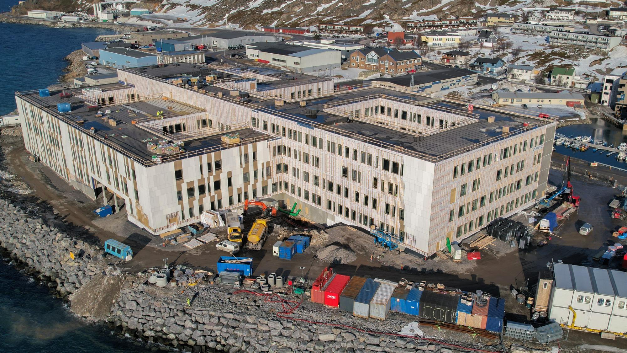 Oversikt sett fra sj&oslash;siden